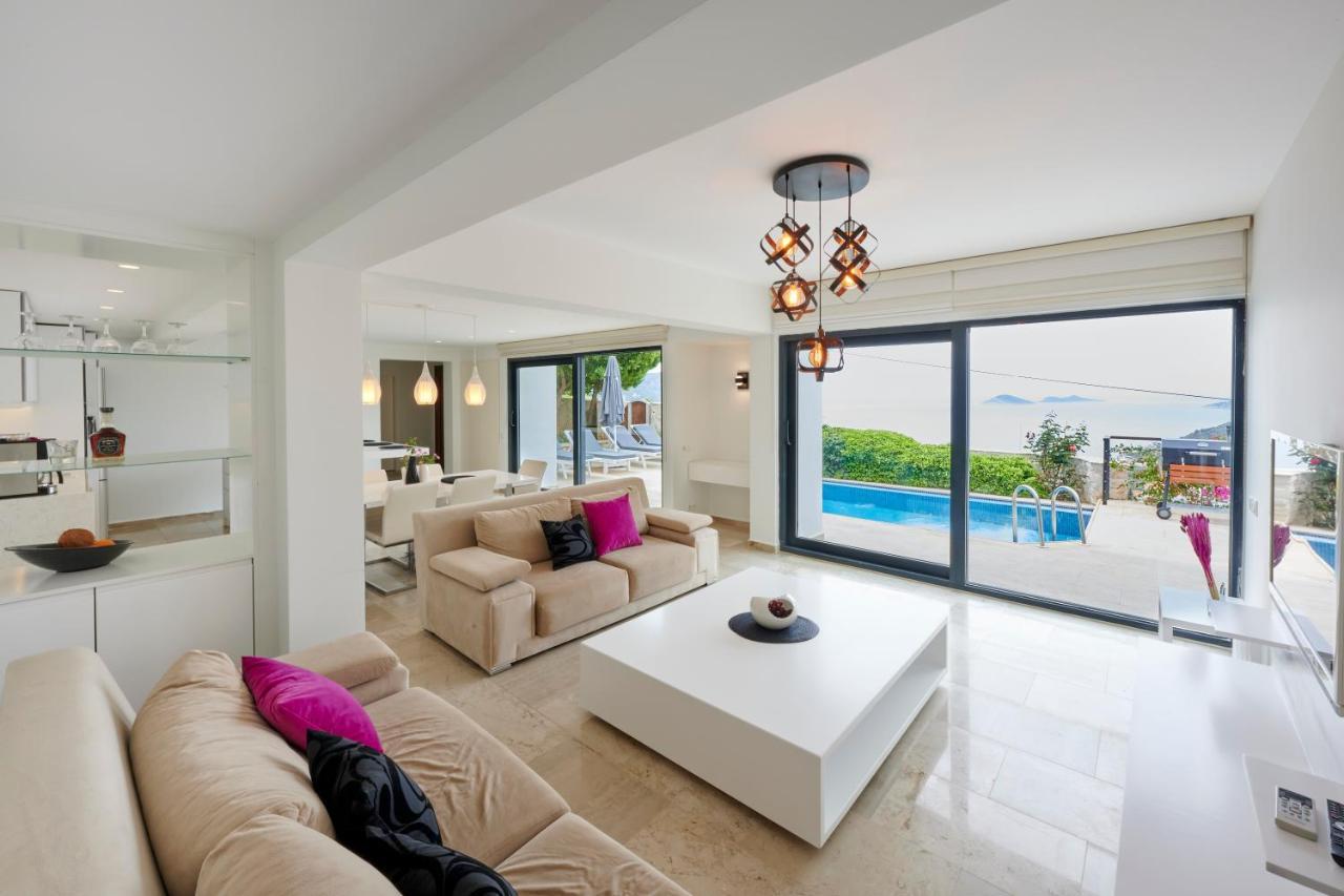 Luxus Villa Skyla Mit 5 Schlafzimmern & Meer-Blick Kaş Ngoại thất bức ảnh