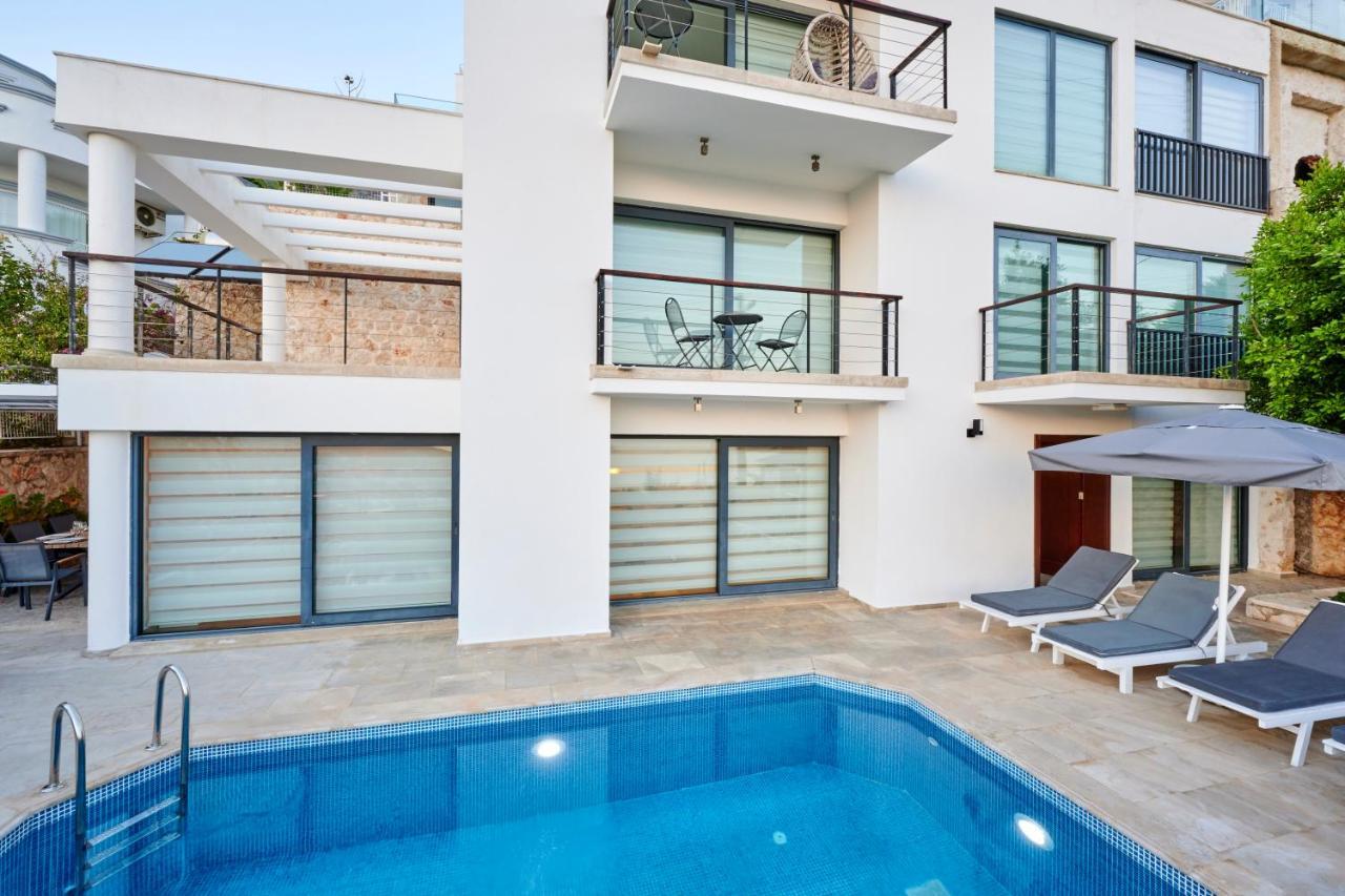 Luxus Villa Skyla Mit 5 Schlafzimmern & Meer-Blick Kaş Ngoại thất bức ảnh