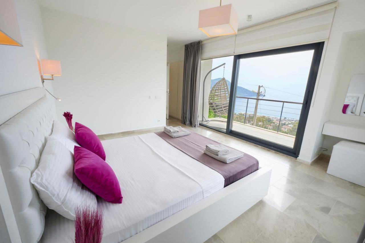 Luxus Villa Skyla Mit 5 Schlafzimmern & Meer-Blick Kaş Ngoại thất bức ảnh