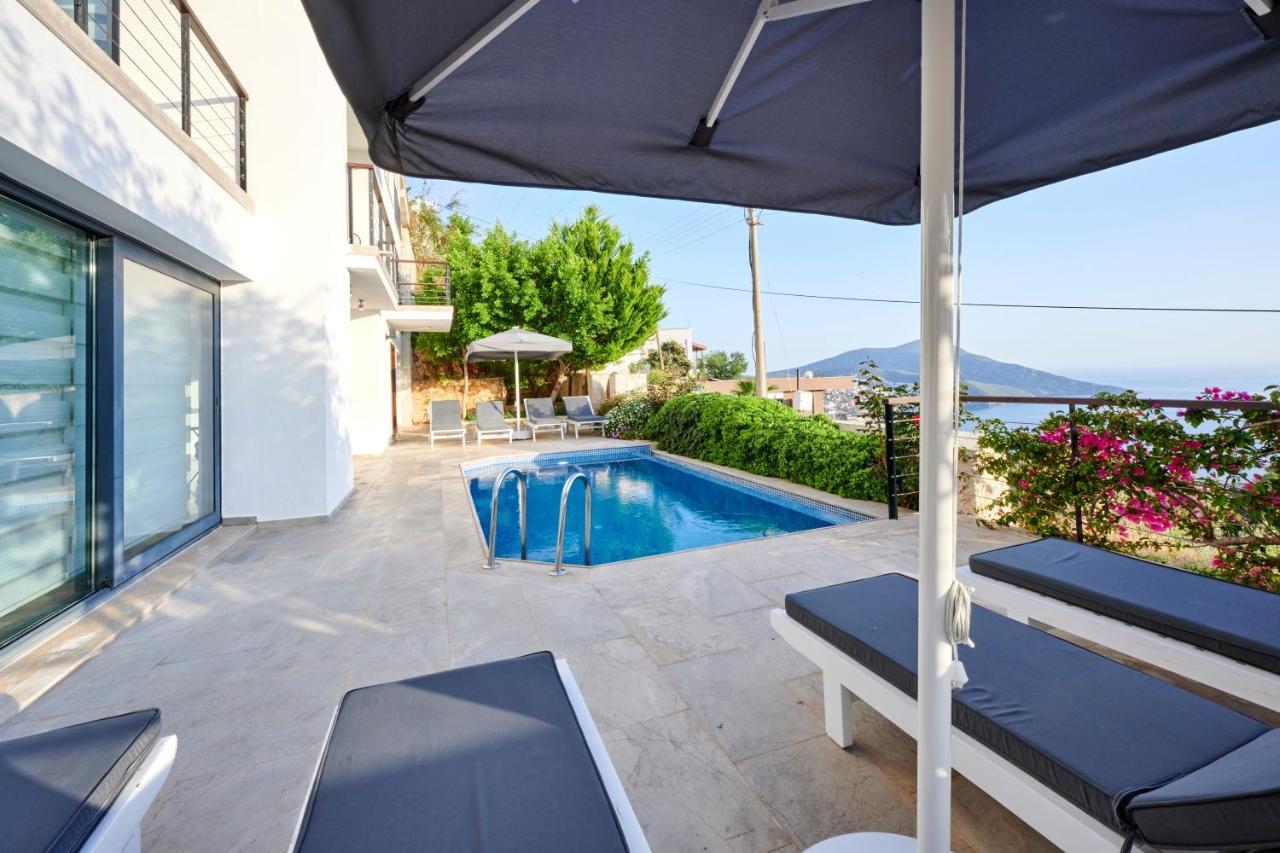 Luxus Villa Skyla Mit 5 Schlafzimmern & Meer-Blick Kaş Ngoại thất bức ảnh